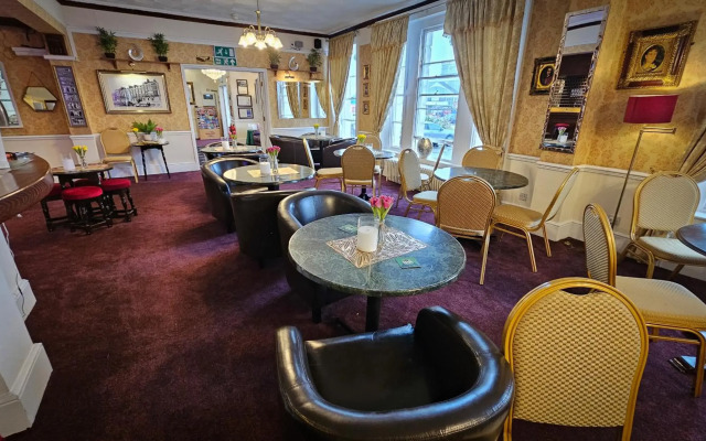 The Nelson Hotel