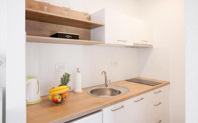 Studio apartments Tara