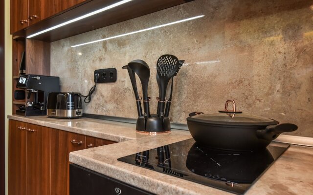 FM Luxury 2-BDR Apartment - Sofia Dream on Skobelev Blvd.