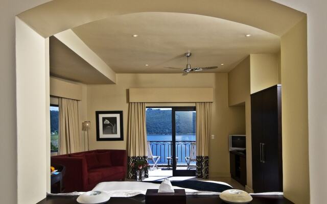 Lodge On The Lake and Wellness Spa