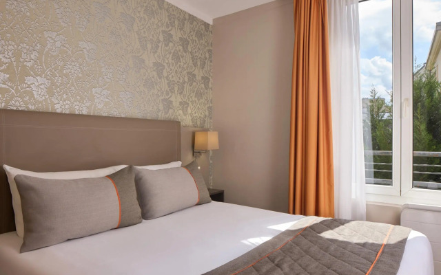 Timhotel Tour Eiffel