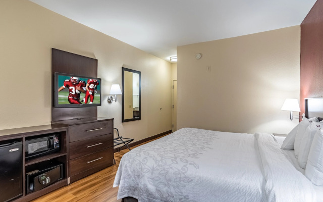 Red Roof Inn PLUS+ Raleigh Downtown – NCSU/Conv Center