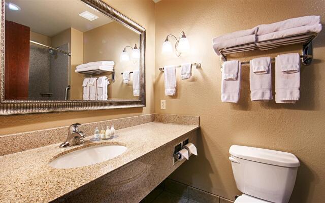 Best Western Shelby Inn & Suites