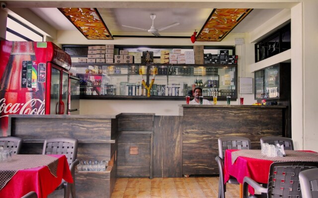 OYO 30475 Sangam Residency