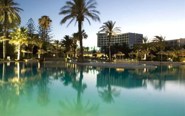 Hotel Marabout - Families and Couples Only