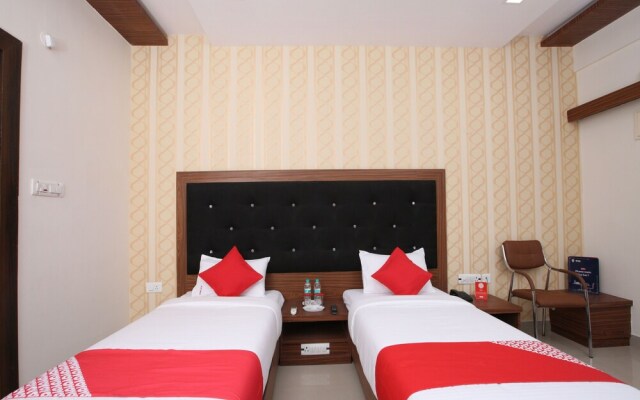 Hotel Star Holiday by OYO Rooms