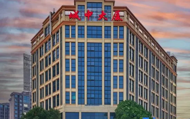 Intercity Select Hotel (Luocheng Chengzhong Mansion Ethnic Culture Square Branch)