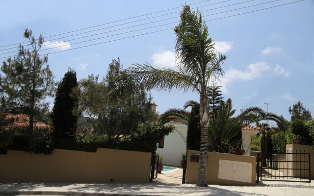 Eve Pissouri Villas