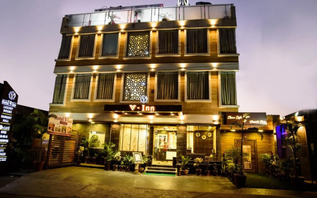 White Mushroom hotel - V Inn