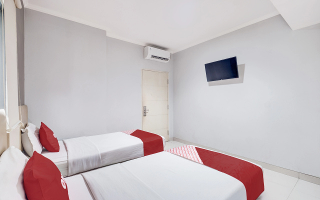 OYO 90244 Hotel Antara – Guest Rooms – Jakarta
