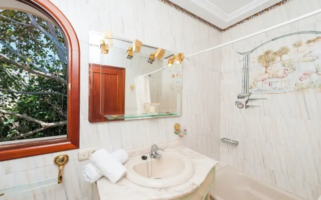 Ullas - Apartment In Marina Manresa. Free Wifi