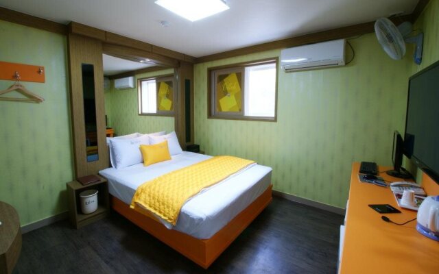 Olleh Motel