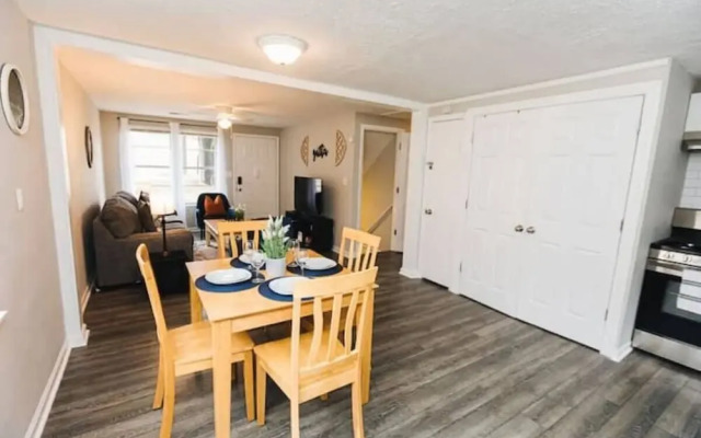 47th Place Forest Park