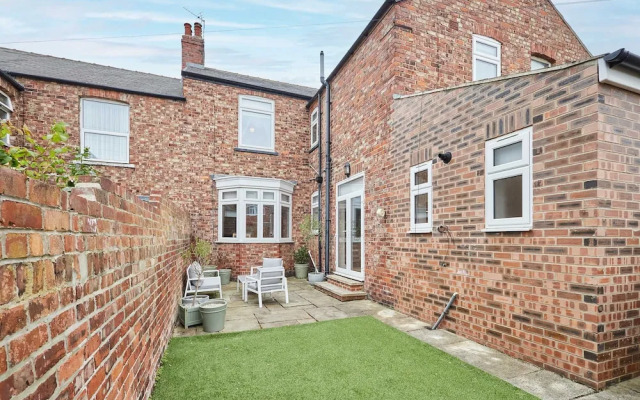 Host Stay Bristol Avenue