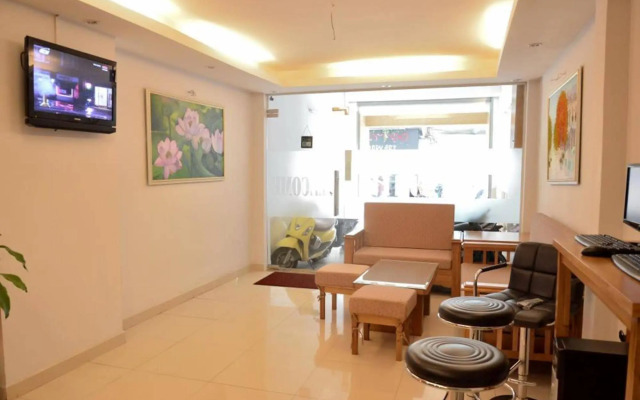 Janus Hotel
