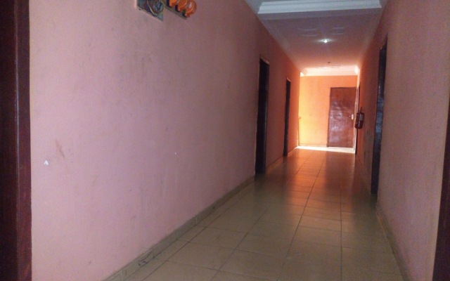 Offshoreroomz Hotel