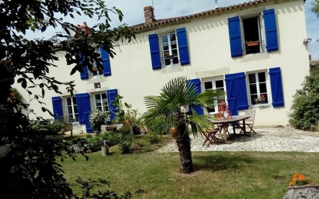 House With one Bedroom in Saint-vincent Puymaufrais, With Enclosed Gar