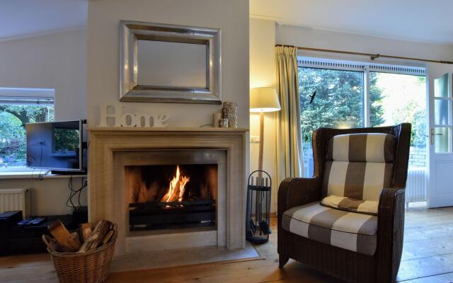 Attractive Bungalow With Sauna and hot tub