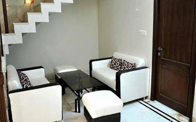 Mohini Home Stay