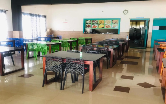 Green Valley Residency by OYO Rooms