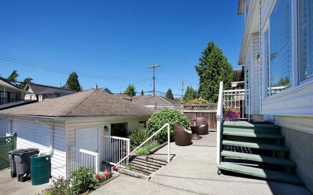 Marpole Guest House