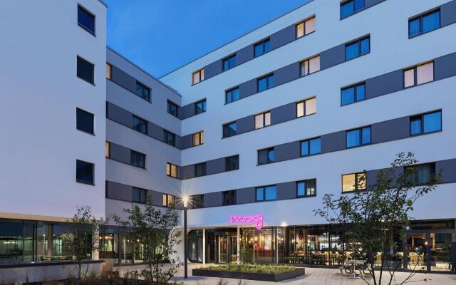Moxy Hamburg Altona