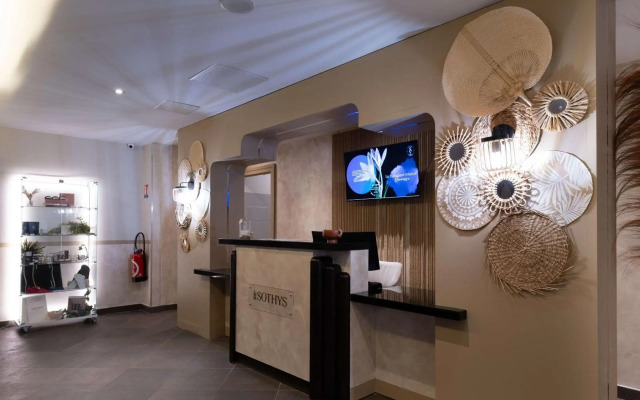 Zenitude Hotel la Valadiere, Ascend Hotel Collection