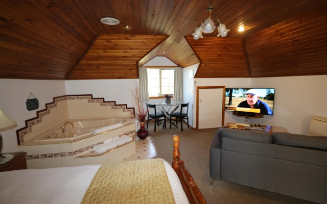 Swansea Cottages & Lodge Suites