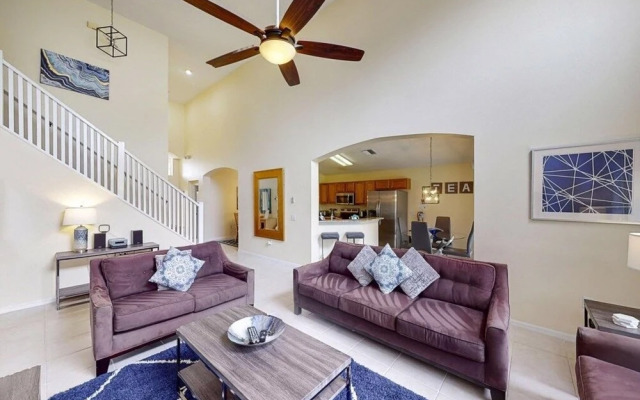 5 Bedroom Beautiful Pool Home! 5 Home by Redawning