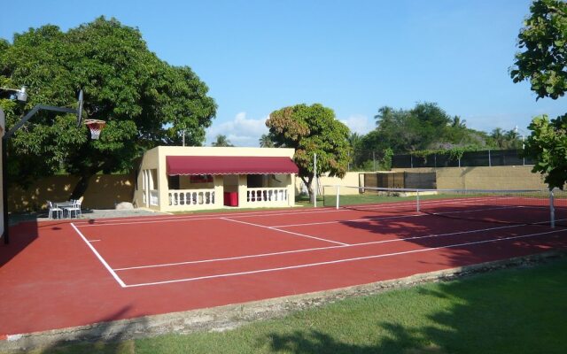 El Almendro Villa