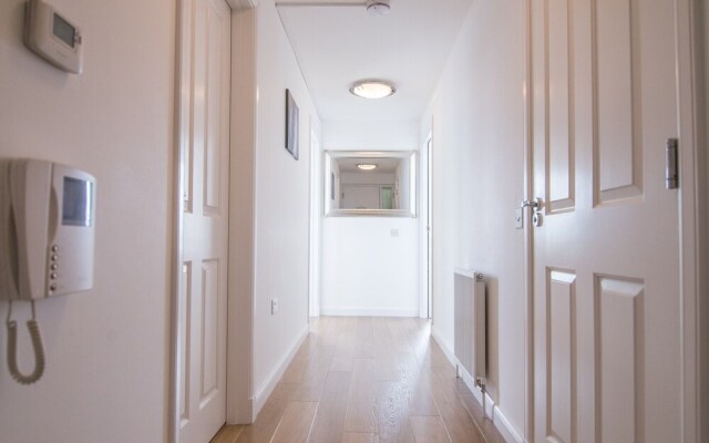 Queens Apartments - City Centre, Sea View, Free Private Parking, Luxury