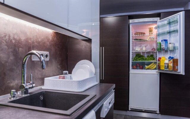 TEIS Apartments