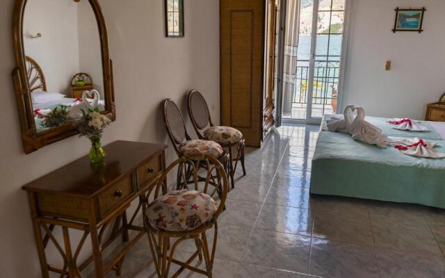 Marina Studios I