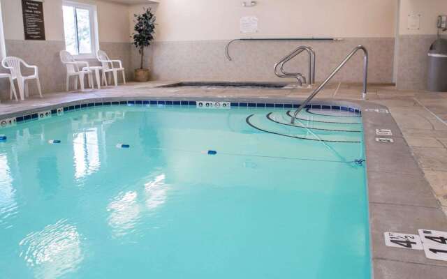 Sleep Inn & Suites Davenport - Quad Cities