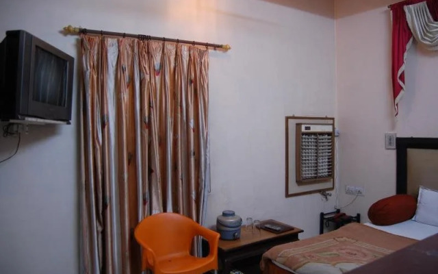 Hotel Geetanjali