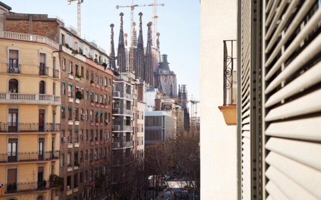 You Stylish Sagrada Familia Apartments