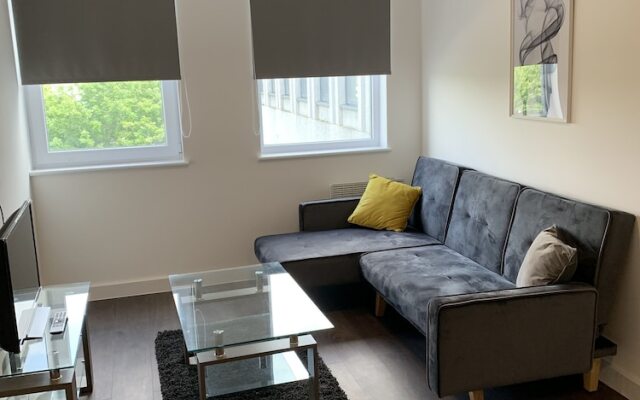 Top Floor - Serviced Apartments