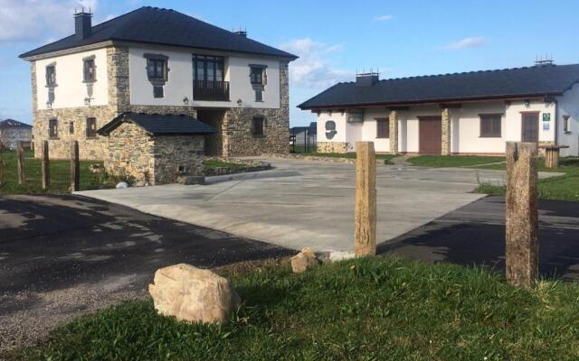 La Casa Vieja de Caneo - APARTAMENTOS RURALES 3 llaves