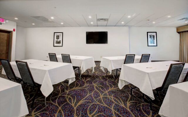 Hampton Inn & Suites Baltimore/Aberdeen