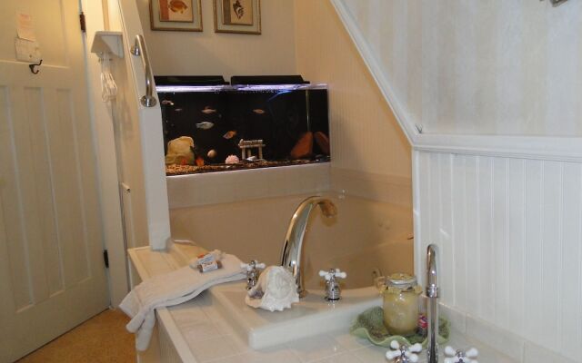 The Black Walnut Guest House