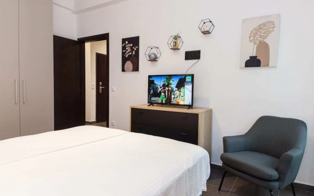 Elegant Urban Escape Apt in Kolonaki