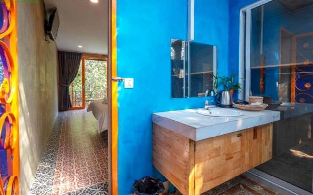 Private Garden Villa With Swimming Pool & kitchen