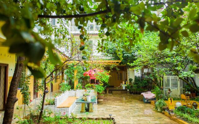 Lijiang Bayou Youth Hotel