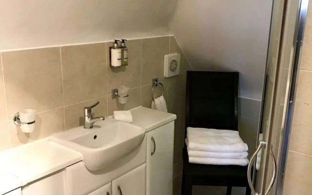 Elizabeth House Hotel