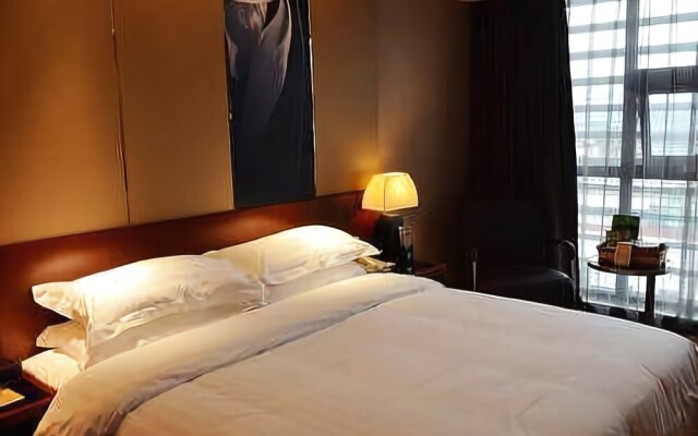Cozy City Hotel
