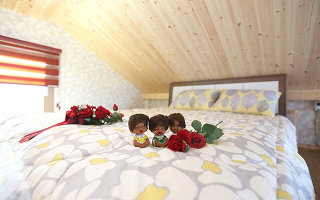 Jindo Sansaesori Pension