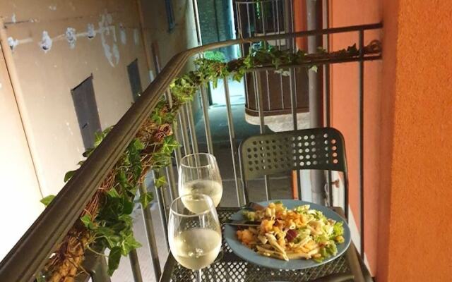 Captivating 2 Bedroom Apartment in Acquaseria