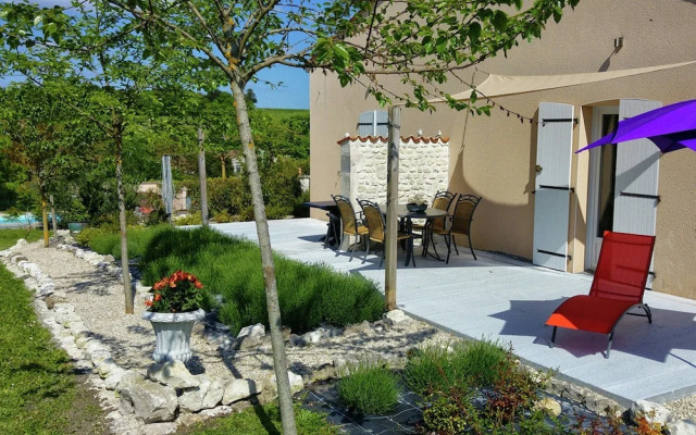 Chic Apartment in Segonzac With Swimming Pool