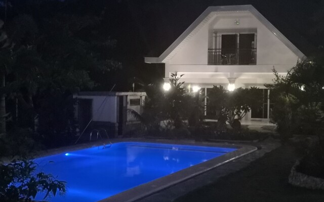 Garden Bungalows Resort