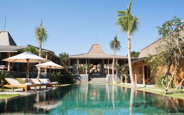 Luxury 12 Bedroom Villa With Private Pool, Bali Villa 2027